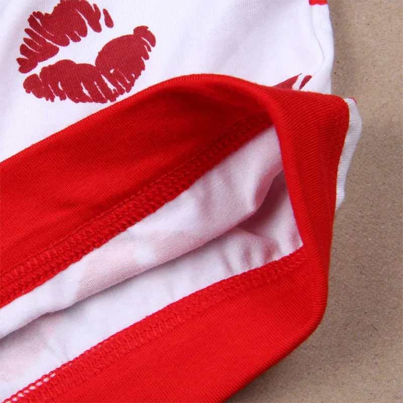 Cotton Couple Red Panty Set Funny And Sexy Kiss Lips Briefs And Shorts For  Men And Women Loves Underwear T221108 From Wangcai10, $6.51