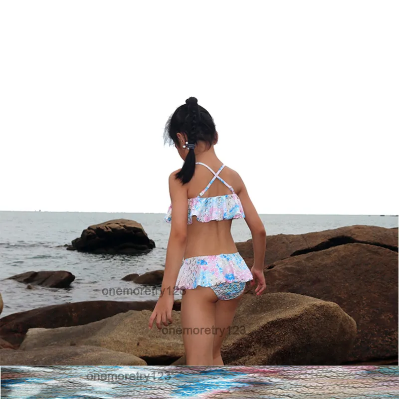 ins Girls Two-Pieces Mermaid Swimsuit Ruffle Designer Suspender Beachwear 4-14T Cute Girl Glittering Bikinis Kids Summer Comfortable Swimwear