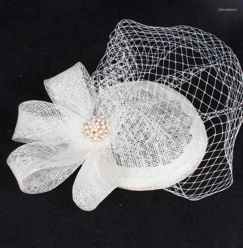 Cabeças de cabeça Classic Ladies Wedding Fascinator Hats Veil Clipes de cabelos pontilhados para o jantar de linho marinho preto Igreja da igreja Mulheres MENQ101