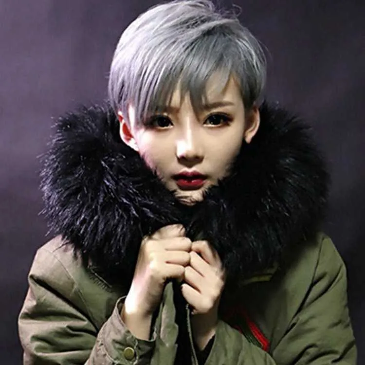 Brue en dentelle de cheveux Marque Harajuku Style Wig's Bobo Handsome Short Straight Men's Granny Grey White Hair Hair