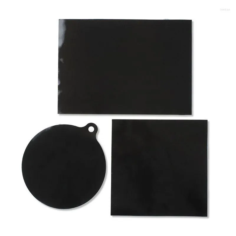 Tapis de table Cuisinière à induction Coussin de protection de nettoyage Outil d'isolation thermique en silicone Cuisine Tapis antidérapant résistant aux hautes températures