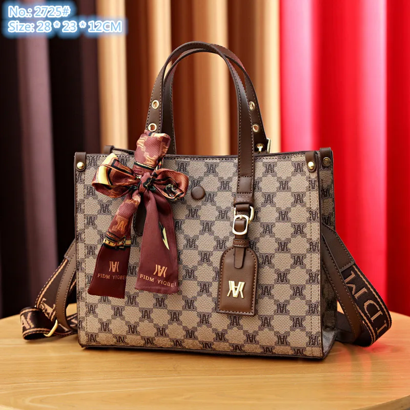 Buy Wholesale China (v822) Ladies Bag Small Shoulder Bag New Designer  Custom Sling Tote Inclined Shoulder Bag & Lady Handbags at USD 11.8 |  Global Sources