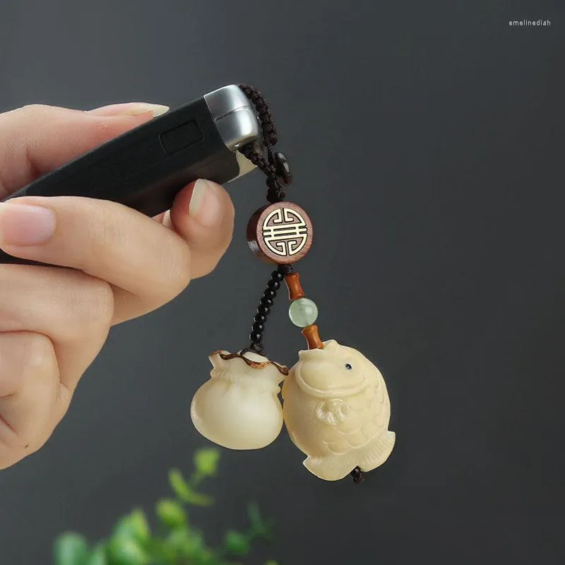 Keychains Keled Tagua Nut Nut Lotusfish Pendant Haveille porte-cl￩s Natural Ivory White Wood Charm fabriqu￩ ￠ la main Anneau de voiture