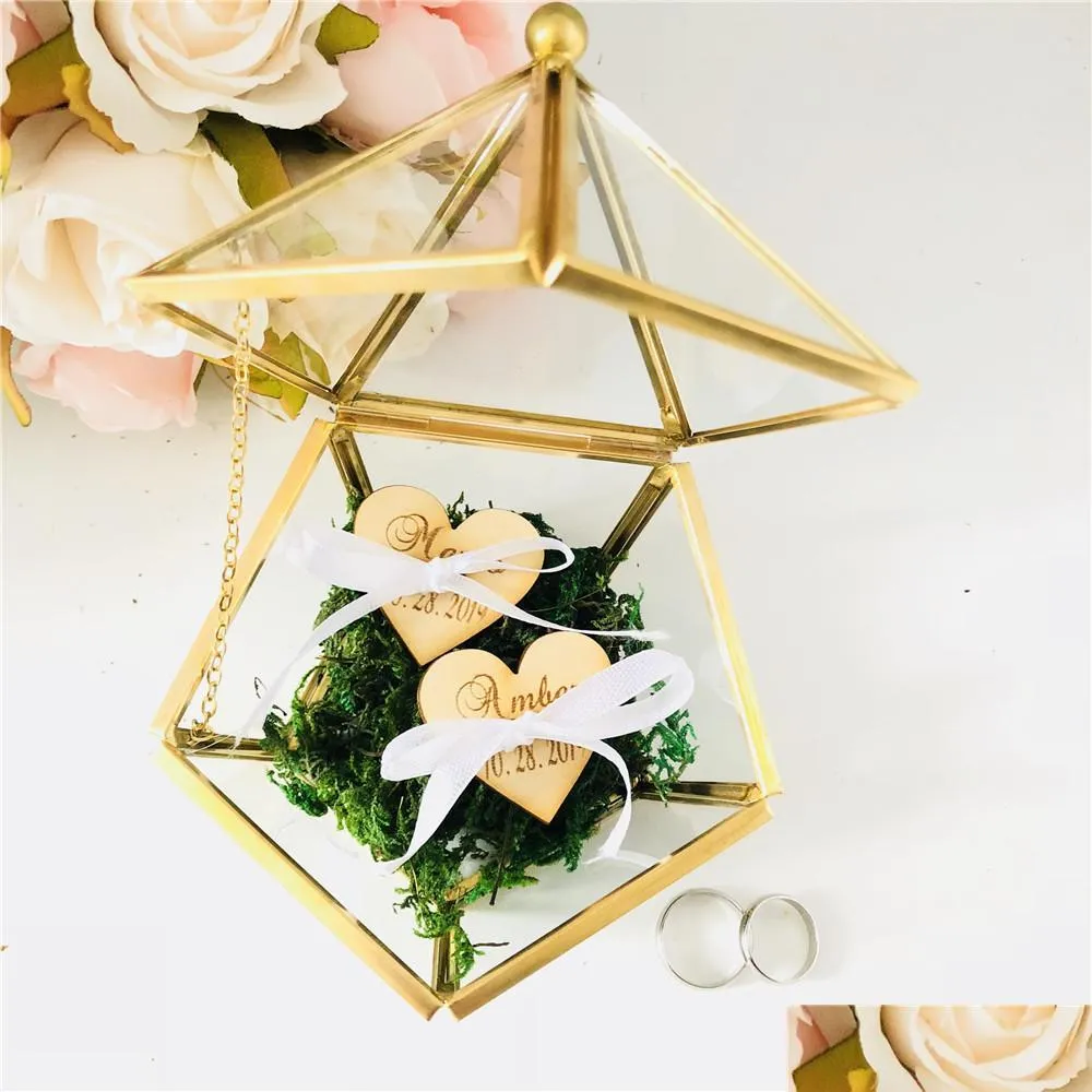 Geschenkwikkeling Nieuwe aangepaste naam Wedding Glass Ring Box kussen sieraden Pentagon Geometrische koperhouder Drop Delivery Home Garden Festief P DHMX3