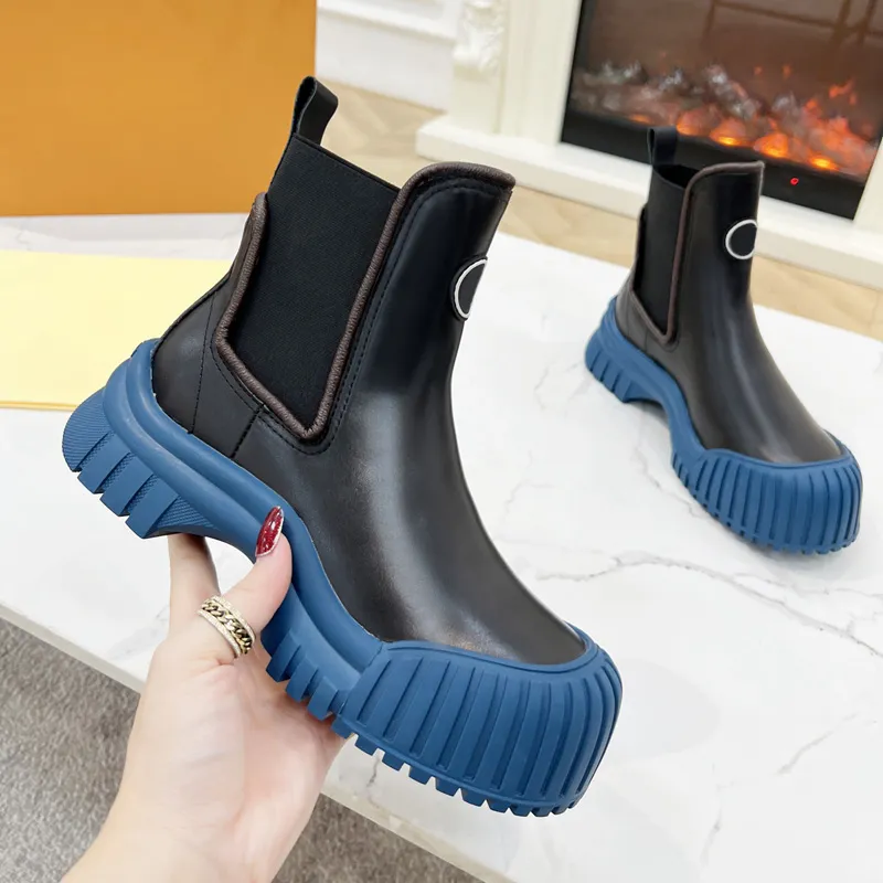 Kobieta skórzana rubinowe płaskie kostki platforma Chelsea but Chunky Martin Boots Botki modne botki