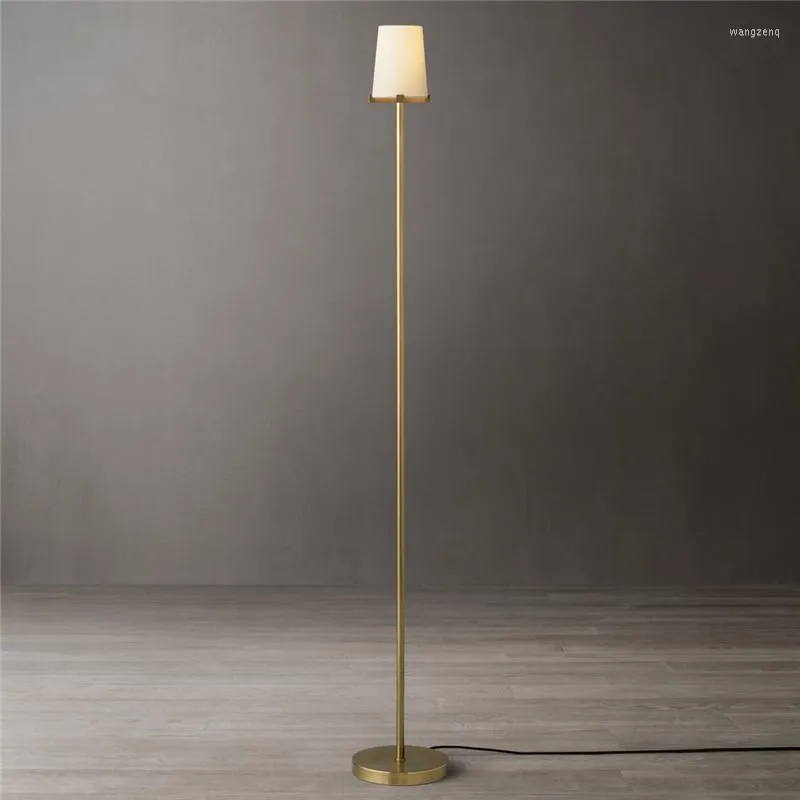 Lampadaires l￩gers luxe post-moderne lampe de salon simple et ￠ la mode
