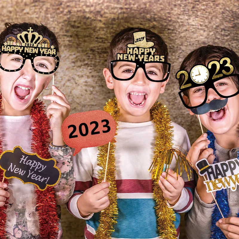 Happy New Year Occhiali da vista 2023 Occhiali di carta Frame Photo Booth Puntelli forniture feste di capodanno