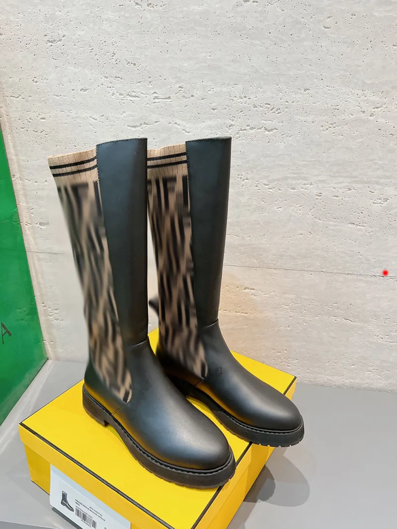 Damen-Designer-Stiefel, Leder, Martin-Knöchel-Chaelsea-Stiefel, modische wellenförmige Gummi-Außensohle, elastisches Gurtband, Luxus-Plattform, Reifen, Bottega – N158