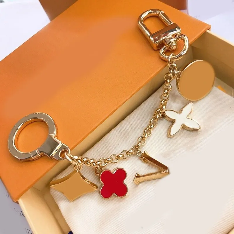 LOUIS VUITTON リスデザイン キーホルダー 11470436.jpg