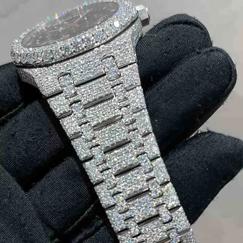 2024WRISTWATCH 2024 إصدار جديد من الهيكل العظمي ممر TT TT MANS Diamonds أعلى جودة ميكانيكية حركة ETA الفاخرة المثلجة خارج الياقوت Shiny2NL5