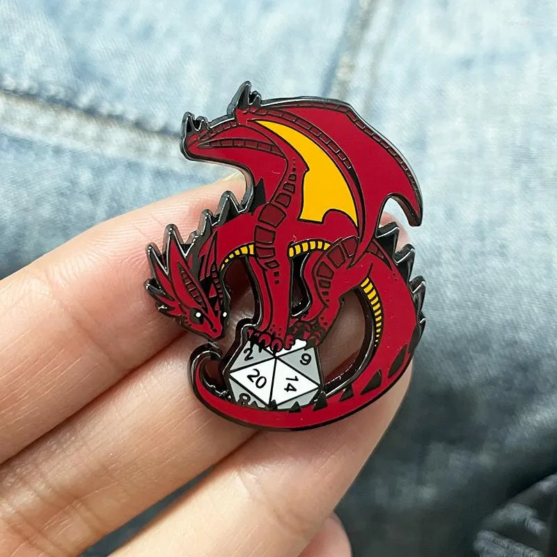 Broches Dragon rouge sur D20, Badge en émail dur, Dunge0ns et Drag0ns, cadeaux de jeu, marchandises