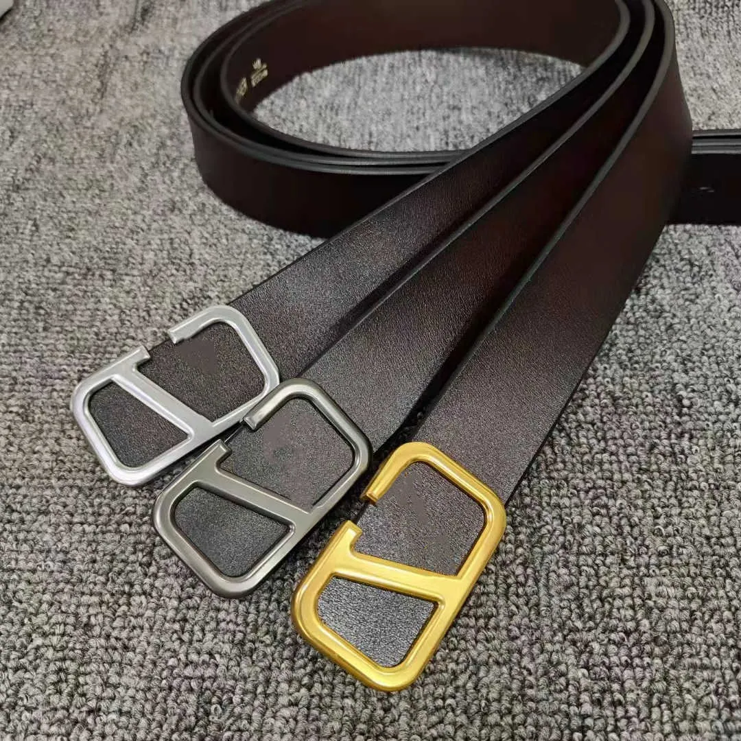 Ceinture de créateur de luxe hommes en cuir véritable lettre V boucle lisse ceinture hommes femmes marque décontracté rétro jean robe d'affaires décoration ceinture 4CM