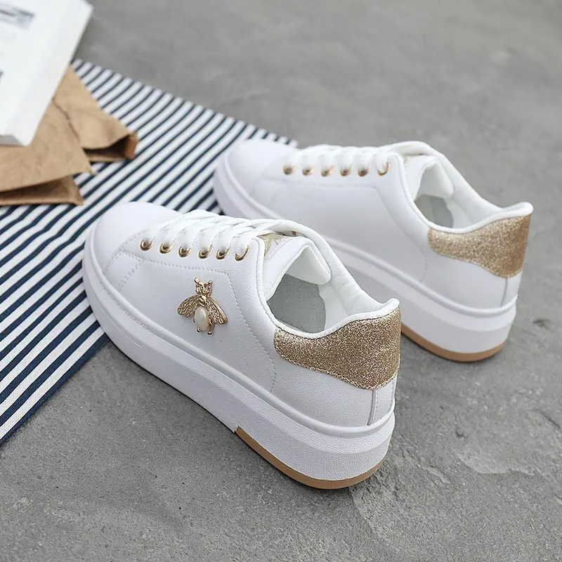 nuova moda Donna Sneakers Scarpe Calzature con strass Scarpe casual da donna Moda Traspirante Ecopelle Bianco Ladies Soft 2020 Nuovo 2022