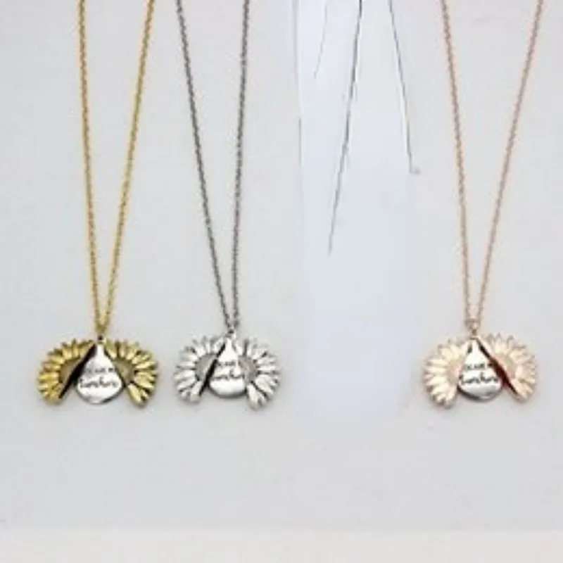 Fahion Sunflower Necklace Valentine Gift Gold Locket kan ￶ppna Pendant Necklace Du ￤r mitt solskengraverade klubbkedja f￶r kvinnlig g￥va