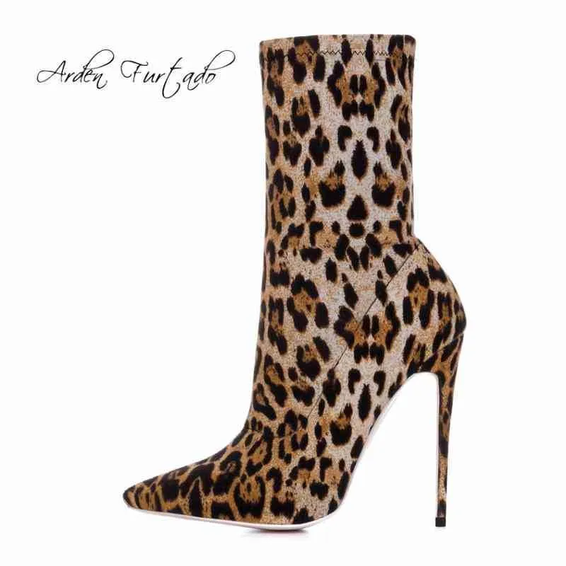 Stiefel Arden Furtado Frühling Herbst 2020 Mode Leopard Schuhe Frau sexy Stretch Mittelkalb Stiefel Slip auf spitze Zehen Stilettos High Heel 220906