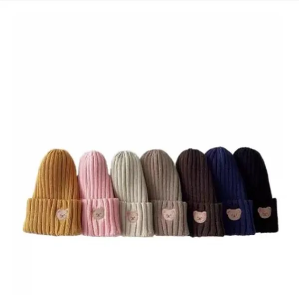 Doux chaud bébé bonnets tricotés chapeaux pour tout-petits enfants ours broderie enfants garçons filles automne hiver casquettes 7 couleurs GC1793