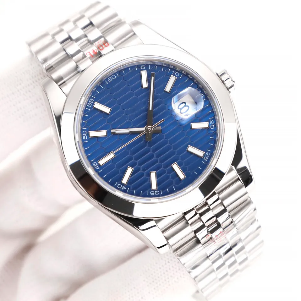Luxury Gold Dial 41mm Designer Watch Rostfritt stål 904L Automatisk mekanisk skrapbeständig blå kristallförstorande kalenderkvalitet Montre de Luxe