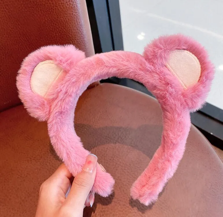 Korean Plush Strawberry Bear Hair Bands Soft Faux Fur  display picture 2