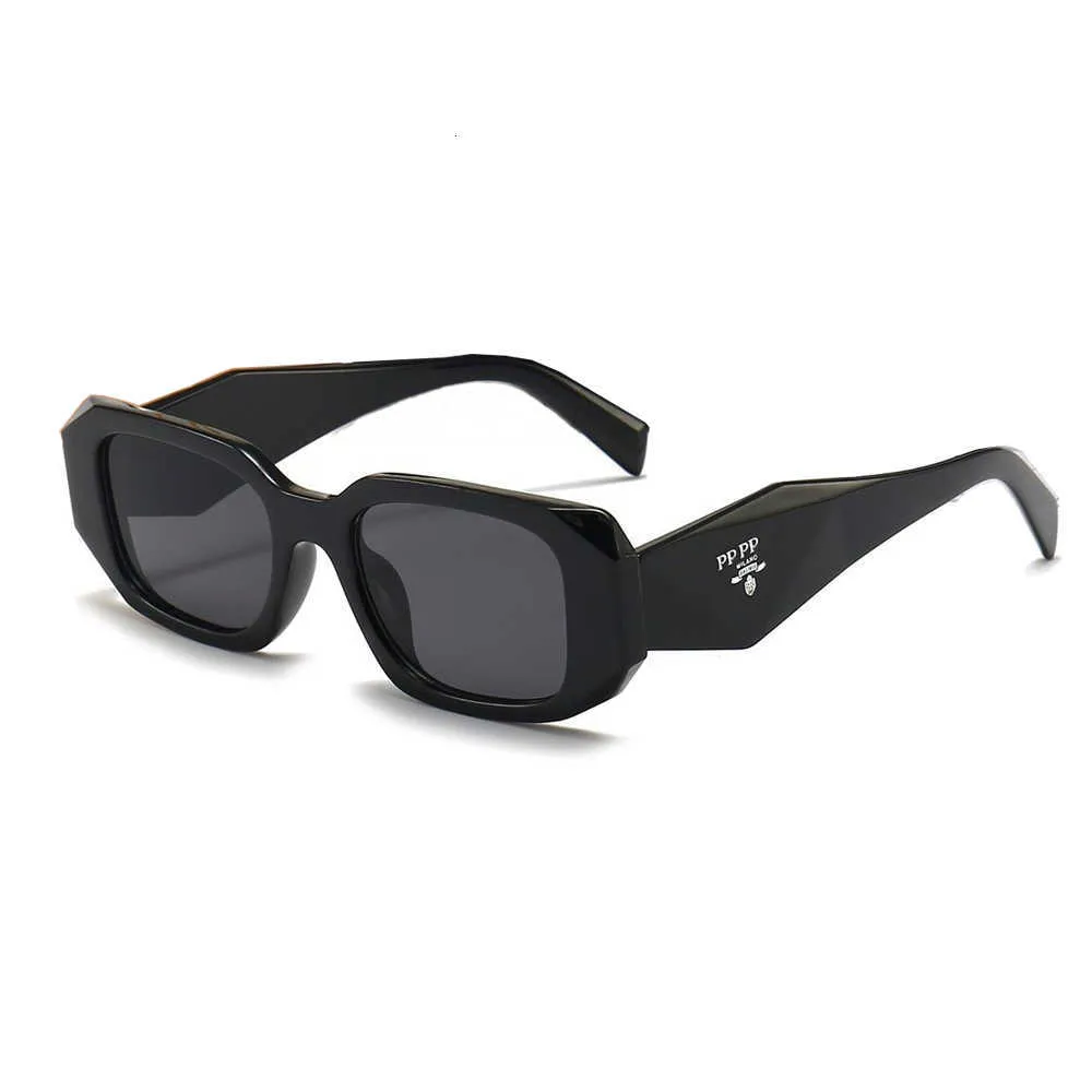 Sunglasses Classic glasses Goggles Outdoor Beach sunglasses unisex color