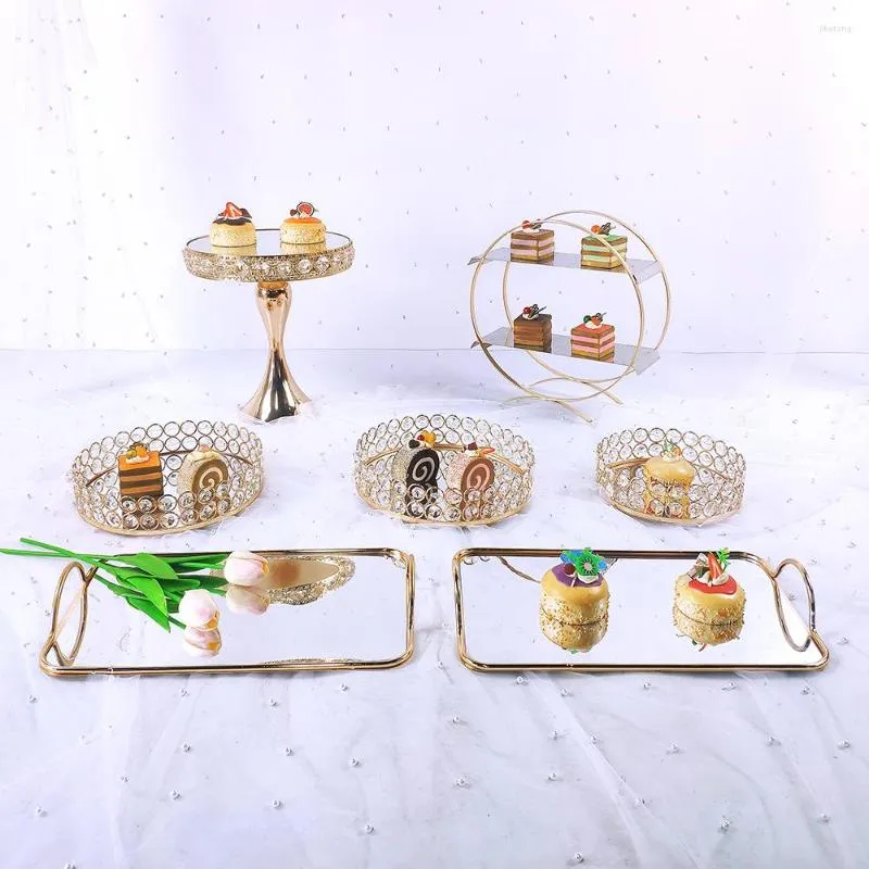 BAKEWARE TROGELIJKHEID 6-8PCS CRYSTAL CAKE STEET SET METAL SPIROR CUPCAKE Decoraties Dessert voetstuk Bruiloft Party Display Tray