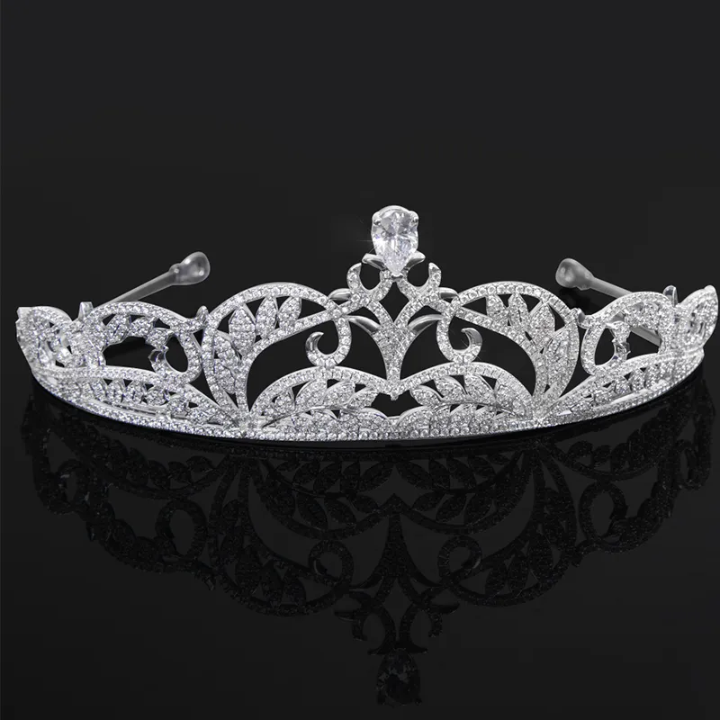 Moda Gelin Düğün Tiaras Kristal Başlık Saç Aksesuarları Prenses Saç Giyim Saç Bandı Takı Doğum Günü Partisi Hediye