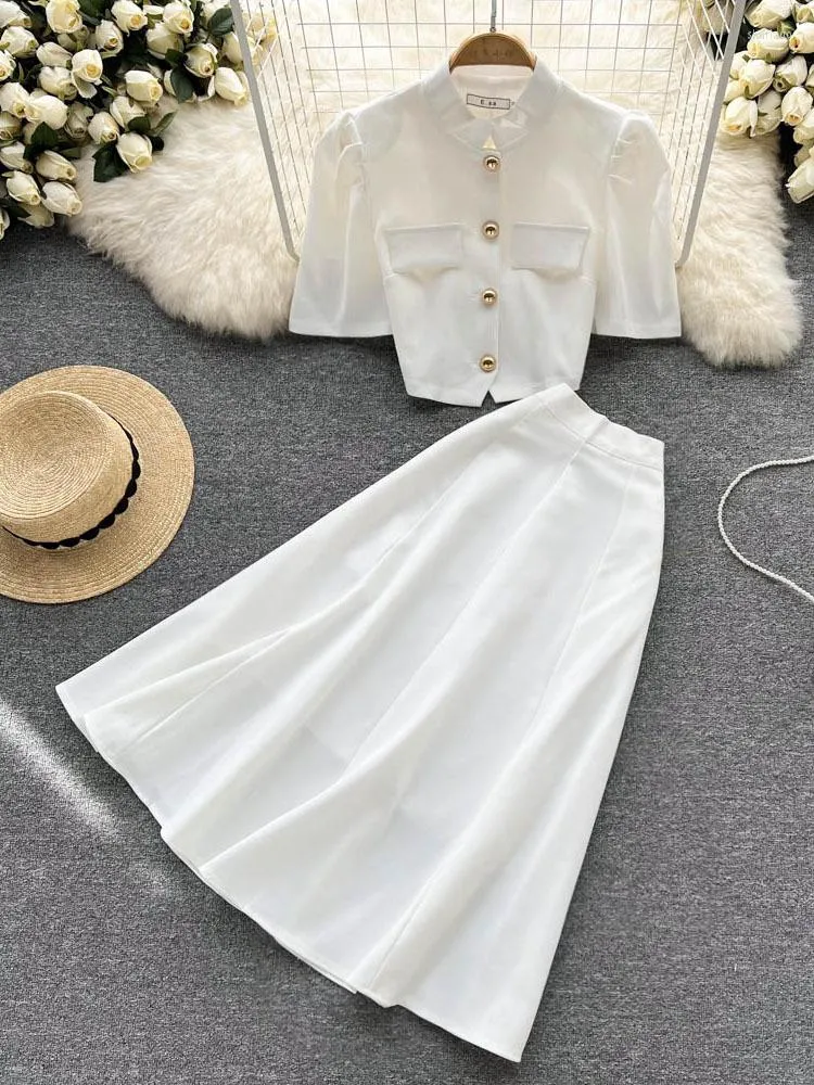 Robes de travail XFPV 2022 Automne Été Mode Célébrité Tempérament Costume Femmes Simple Boutonnage À Manches Courtes Top Jupe Longue Moyenne