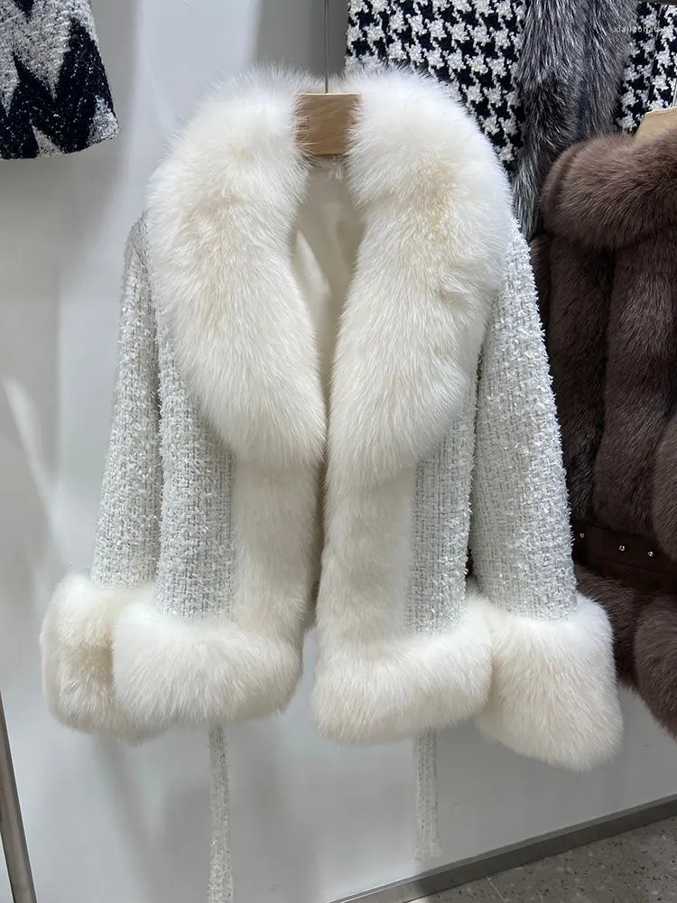 女性の毛皮の女性冬の自然な本物の襟長い袖の温かい女性のベルトスリムオーバーコート
