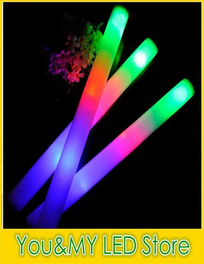 Edison2011 50pslot LED köpük yenilik aydınlatma çubuğu renkli yanıp sönen coplar 48cm aydınlatma çubukları opp çanta festival partisi dec6407789