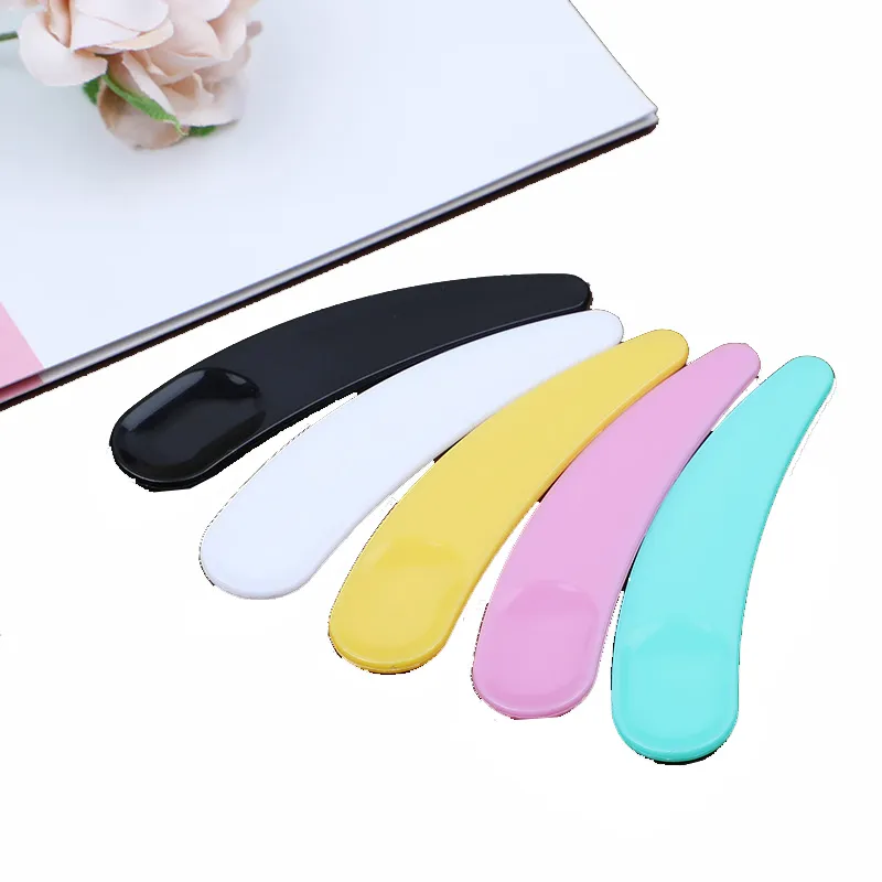 Facial Spoon Mask Stick Spoons Makeup Tools Face Cream Cosmetic Packaging Tool Curve Shape Mini Skincare Tools PP Crescent Lotion