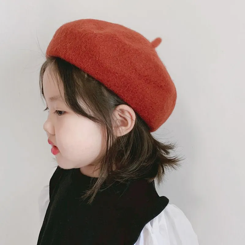 Повседневная дизайн мода шерстяная шляпа для девочек Candy Color Elastic Match Beret Kids Caps 2-6 лет