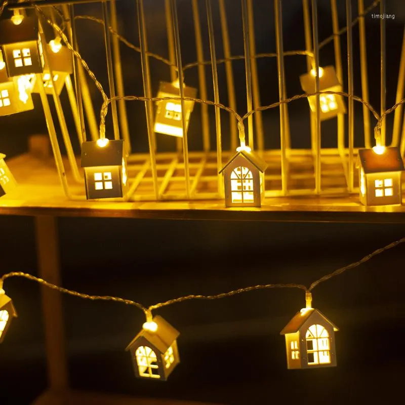 Decorações de Natal Fairy Wood House Light String Garland Wedding Party Decoration Navidad Kerst Noel ano 2022 Lâmpadas domésticas