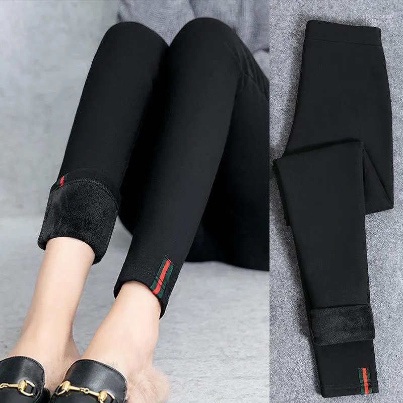 Pantalones para mujer Capris para mujer Plus Terciopelo Ropa de moda de invierno Pies negros femeninos en la cintura Pantalones de lápiz apretados