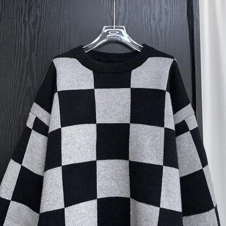 Pulls pour hommes Hip Hop noir foncé damier tricoté pull hommes pull à manches longues Harajuku coréen femmes pulls Ins automne hiver