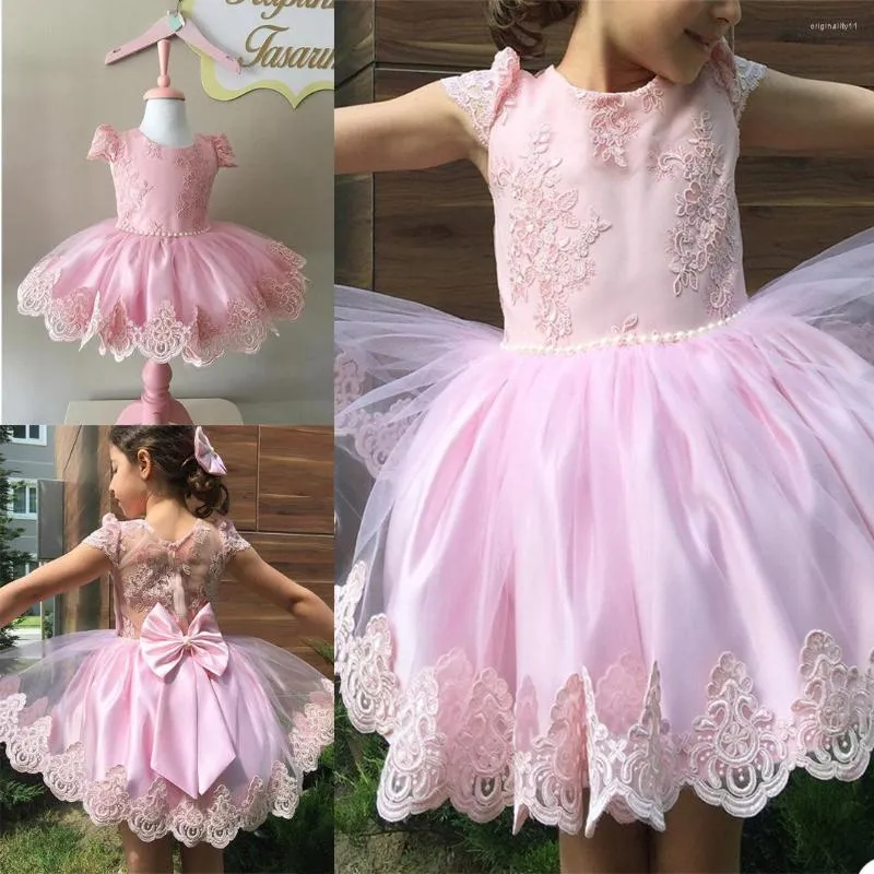 Vestidos de menina luxuosos de flor rosa renda pequena princesa o pescoço de manga curta, vestido de miçanga.