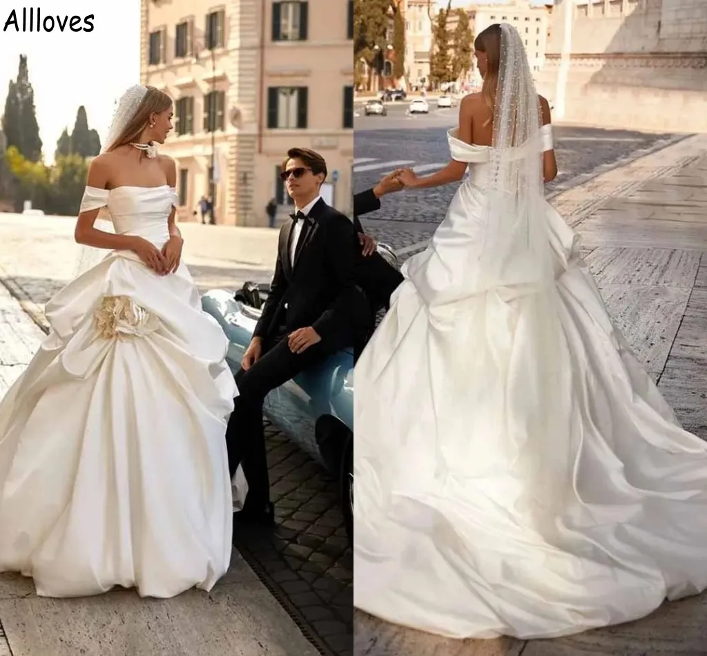 Retro Fivory Satin Balo Elbise Gelin Gelinlik Seksi Omuzdan Düzenli Boho Bahçe Gelinlikleri Korse Artı Süpürme Treni Plus Boyut Vestidos De Novia Cl1444