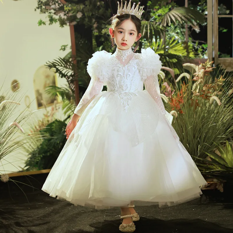 White Lace Flower Girl Dresses Långa ärmar för bröllop Appliced ​​Ball Gown Toddler Pageant -klänningar Tulle Custom Made First Communion Dress 403