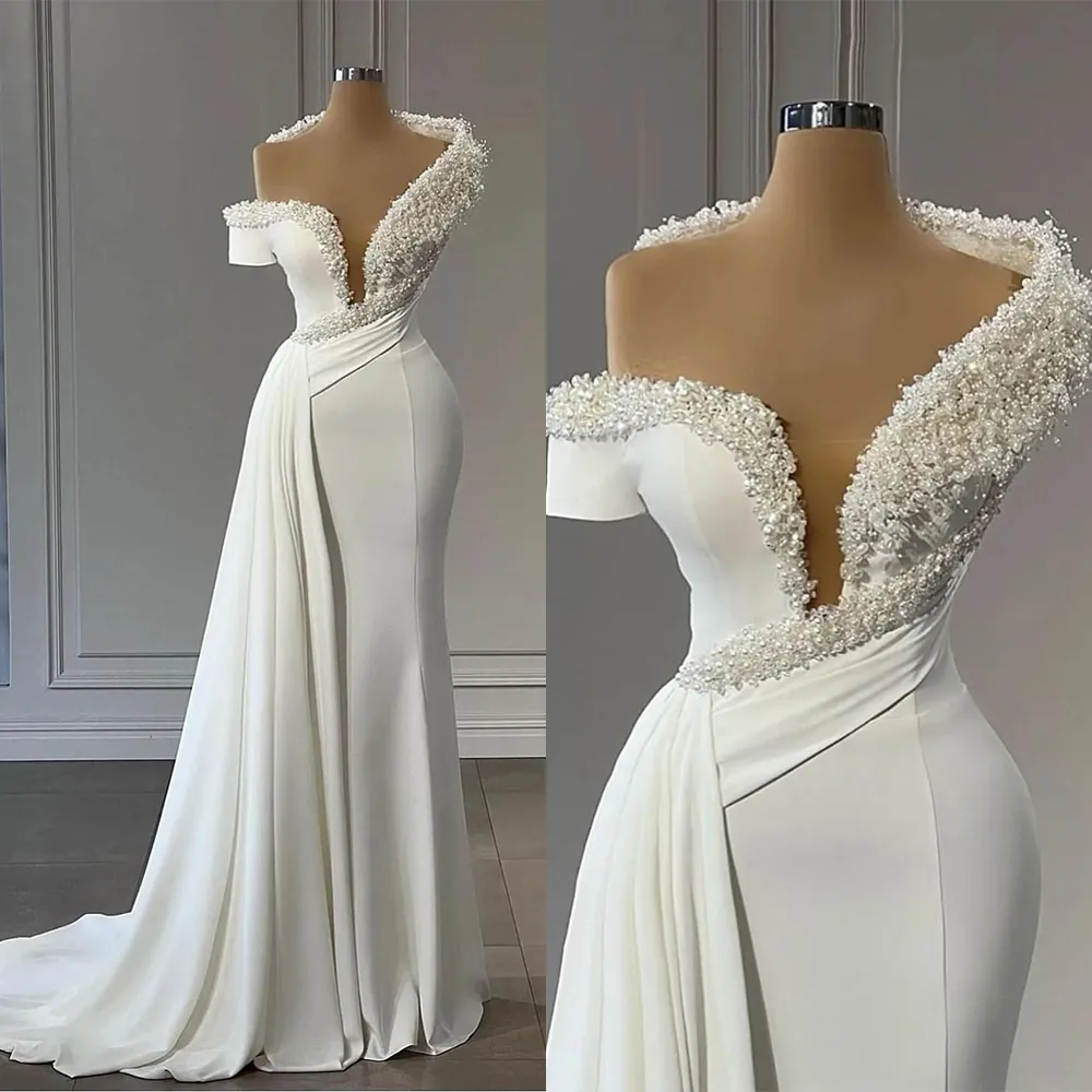 Glamouröses Meerjungfrau-Brautkleid mit V-Ausschnitt, ärmellos, One-Shoulder-Kleid mit Perlenbesatz, Hofkleid, nach Maß, Brautkleid in Übergröße, Vestidos de Novia