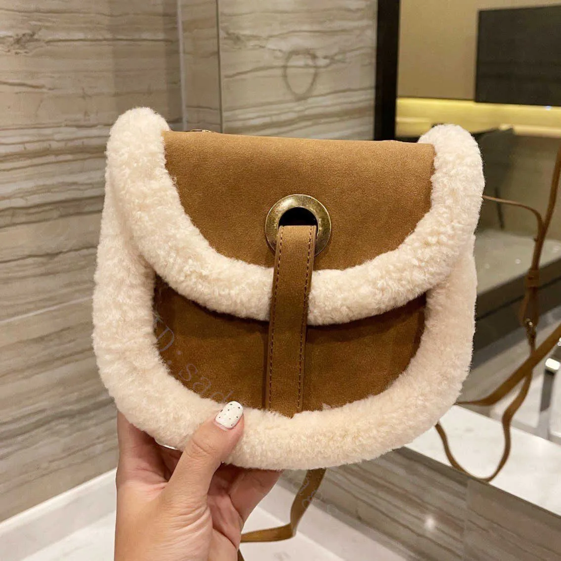 Cosmetic Bags Cases Cute Saddle soft UGG new popular designer fashion bags lady high quality shoulder hot cross body drew handbags women letter card holder Top