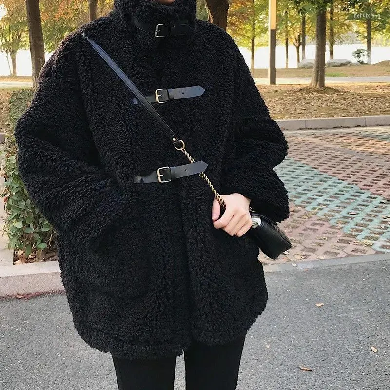 Cappotto di lana di agnello in pelliccia da donna Giacca invernale da donna 2022 Versione coreana Sciolto ispessito Medio-lungo Imitazione One Particle Lady