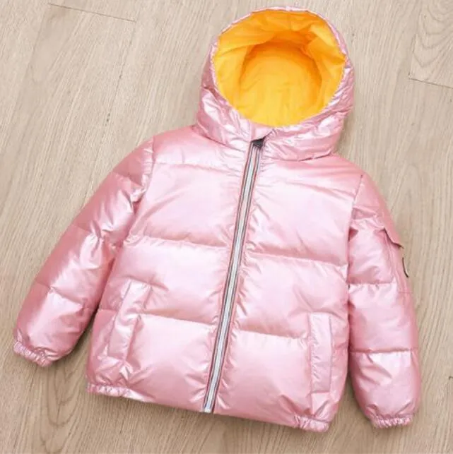 Winter Children's Down Coat New Fashion Keep Warm Boys Girls Ytterkl￤der Huva blixtl￥s Casual Down Jacka barnkl￤der