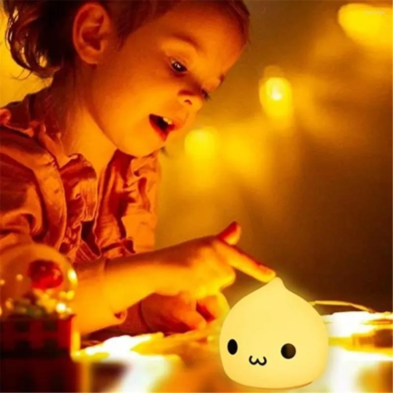 Luci notturne Silicone 7-Color Light Led Water Drop Room Decor Lampada da comodino Regalo per Girl Friend Nightlight Giocattoli Bambini Baby Goods