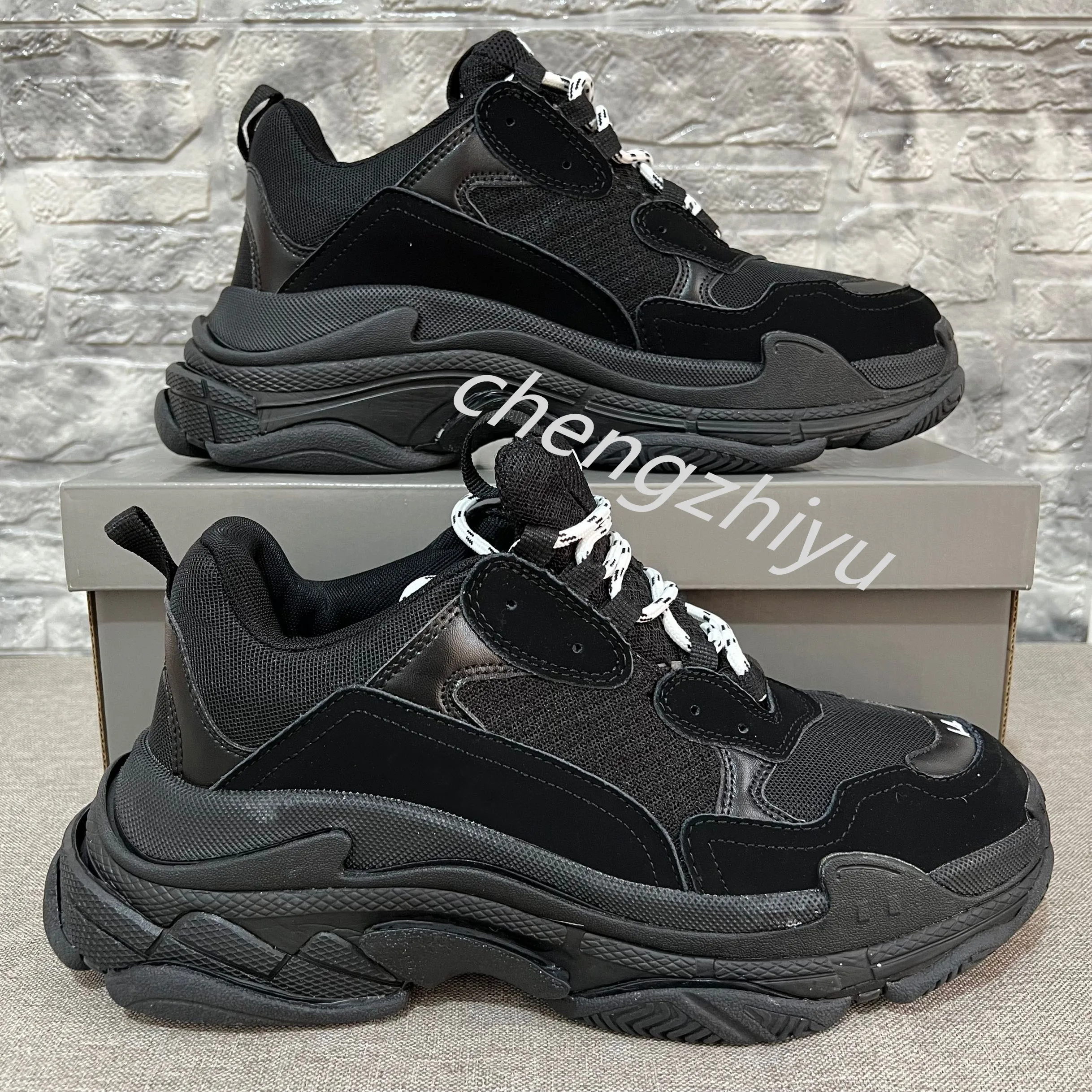 Factory Direct Paris Triple S Casual Dad Shoes Herr Dambana Svart Vit Gym Röd Grå Platform Lovers Sneakers EUR 36-45