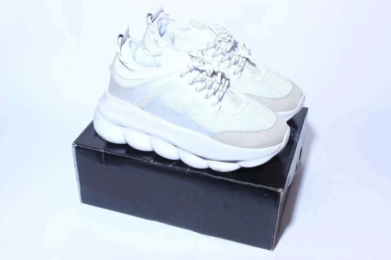 Versace chain deals reaction olx