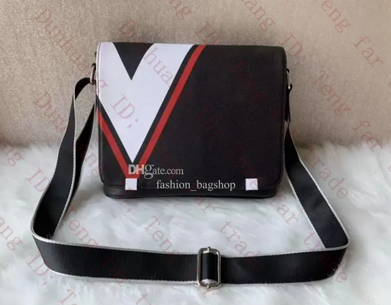 New-arrival famous Classic fashion Men messenger bags crossbody School Bags shoulder bag Lady Totes cross bodyHandbags M148573