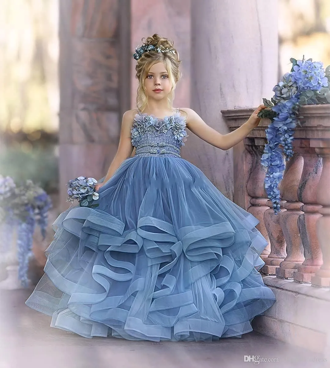 Cute Flower Girl Dresses For Wedding Spaghetti Lace Floral Appliques Tiered Skirts Girls Pageant Dress Kids Birthday Party Gowns BC4690