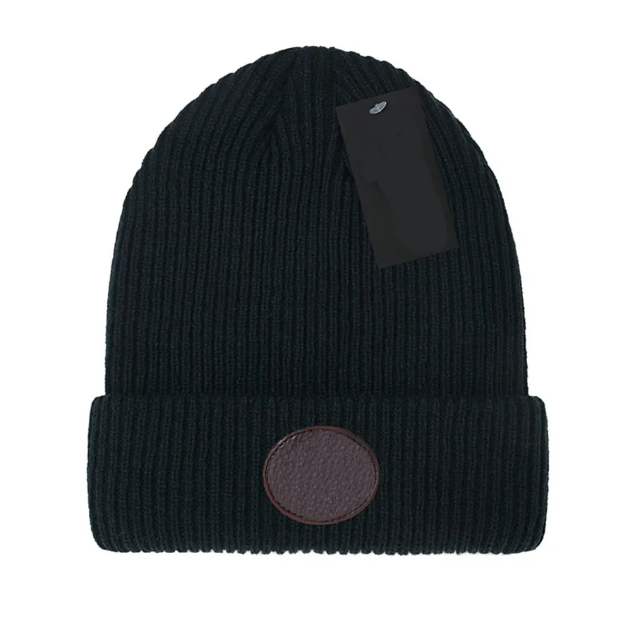 Örme şapka düz renkli bere kapak tasarımcısı kafatası kapakları erkek kadın için kış şapkaları 11 renk
