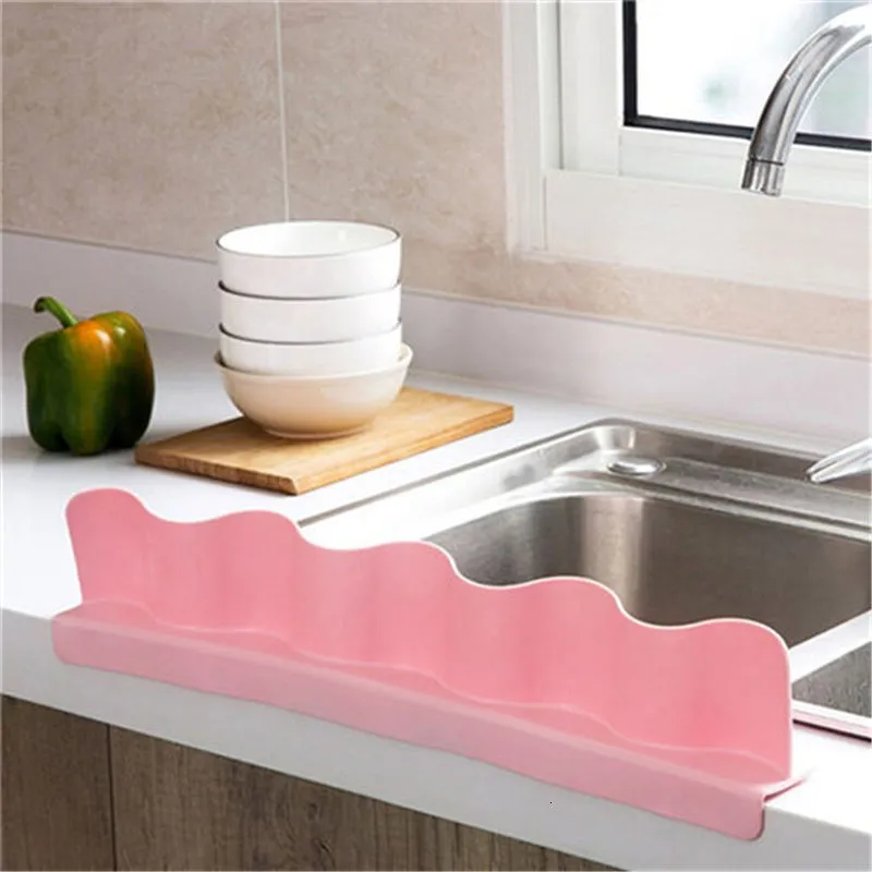 Matlagningsredskap Creative Sug Cup Pool Flap Kitchen Accessories Home Sink Splash Water Barrier Flaps Gadgets 221114