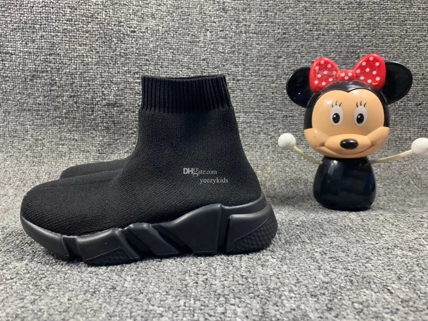 Balenciaga bebe garcon 2025