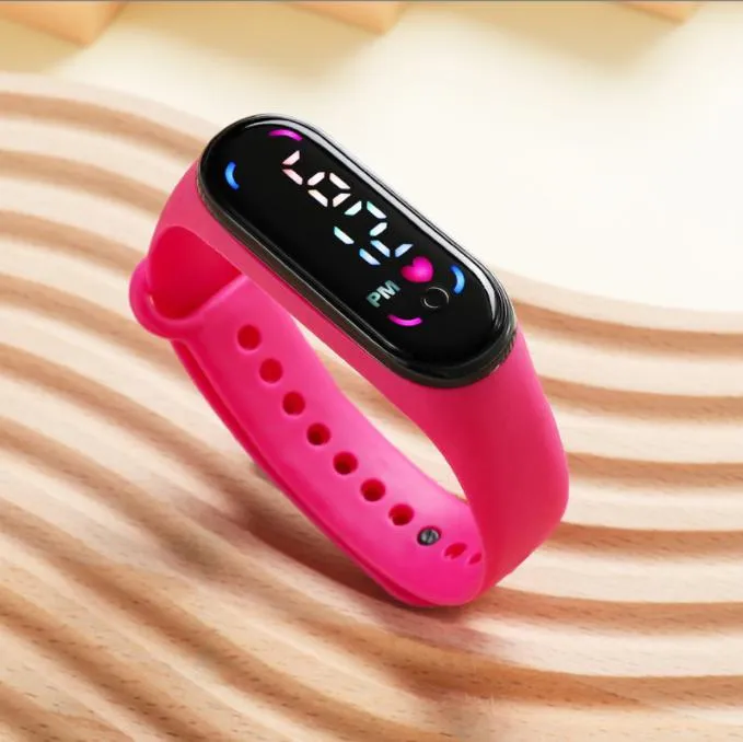 LED-Digitaluhr für Studenten, Kinder, wasserdicht, Touchscreen,  Sport-Armbanduhr für Jungen und Mädchen, Geschenk, Herz-Design, digitale  Uhren