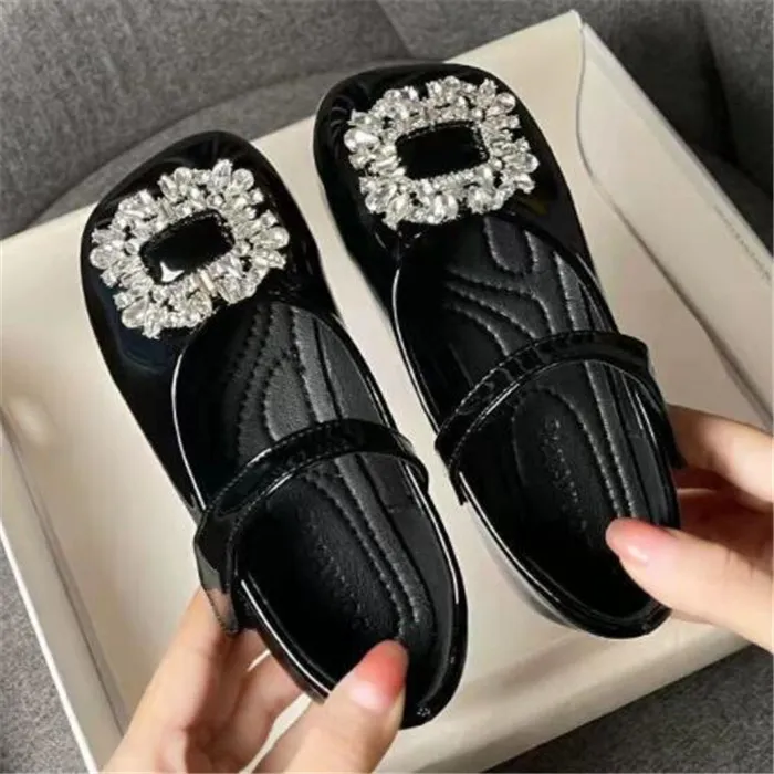 ldren Sneakers Fashion Kids Girl Princess Shoes Metal Buckle Diamond ld Sandal Soft Comfortable Female Baby Dress Shoe